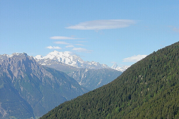 Alphubel (4206m), Mischabel (4545m) und Matterhorn (4478m) von der Riederalp