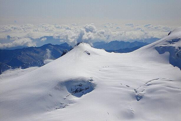Cima di Jazzi (3803m) and Findel glacier