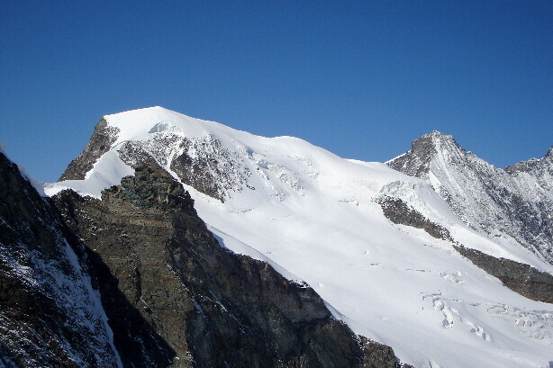 Alphubel (4206m) und Täschhorn (4490m)