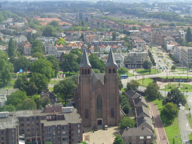 Sint Walburgiskerk / St. Walburgiskirche