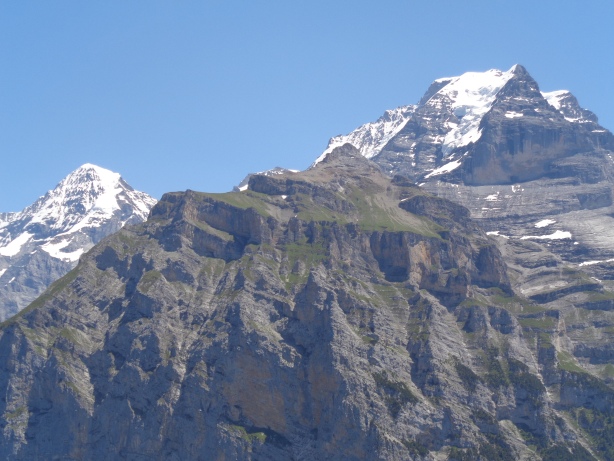 Eiger (3970m), Schwarzmönch (2649m) und Jungfrau (4158m)