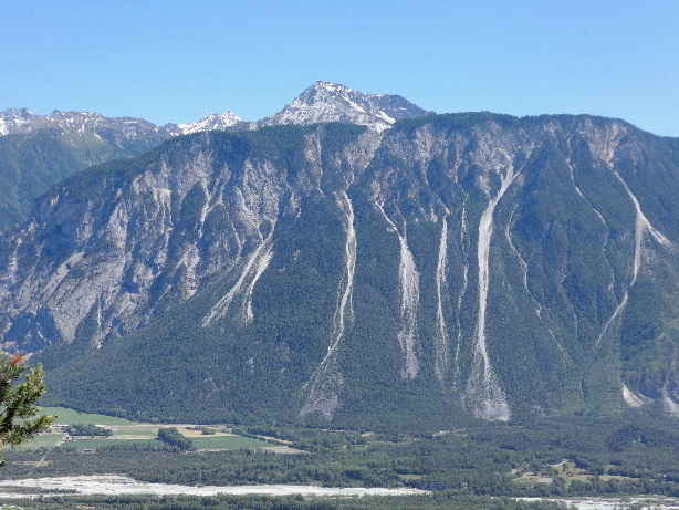 Gorwetschgrat (2025m) und Illhorn (2716m)