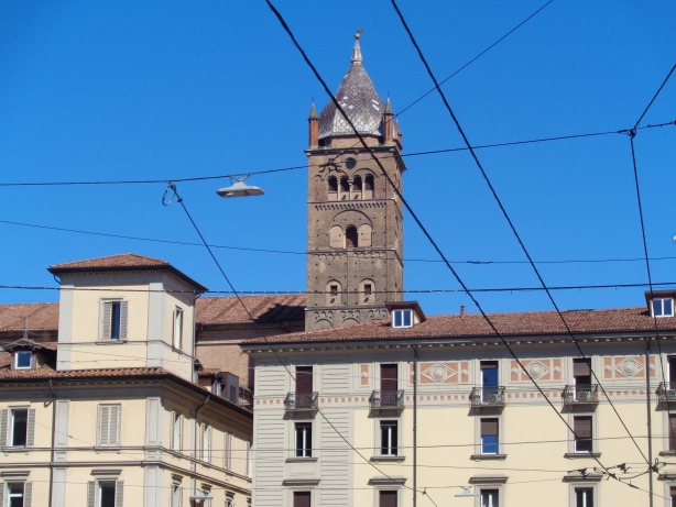 Glockenturm Kathedrale / Cattedrale Metropolitana di San Pietro