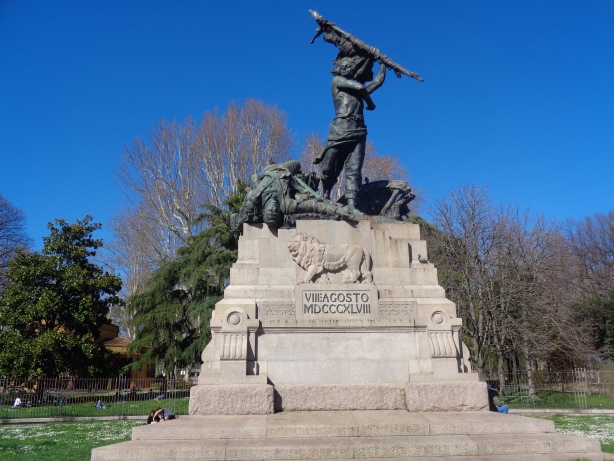 Monumento ai caduti del VII Agosto 1848