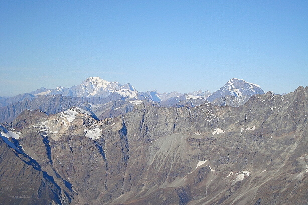 Mont Blanc (4802m), Mont Dolent (3820m), Grand Combin (4314m)