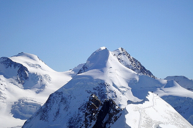 Signalkuppe (4554m), Zermatter Breithorn Mittler Gipfel (4159m)