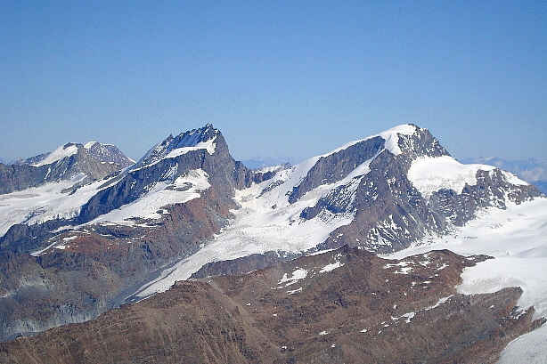 Allalinhorn (4027m), Rimpfischhorn (4199m), Strahlhorn (4190m)