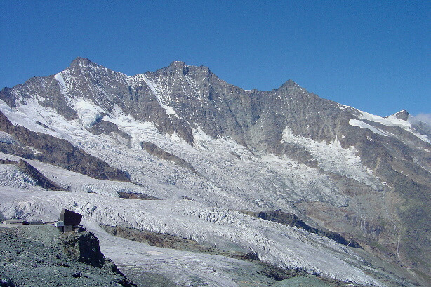 Mischabel - Täschhorn (4490m), Dom (4545m) Lenzspitze (4294m), Ulrichshorn (3925m)
