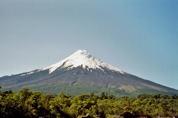The volcano Osorno (2652m)