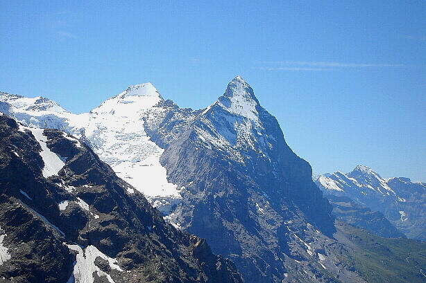 Mönch (4107m), Eiger (3970m)