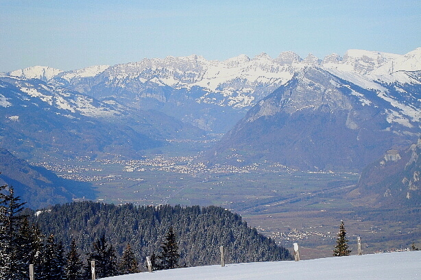 Churfirsten (2306m), Seeztal, Sargans, Gonzen (1850m)