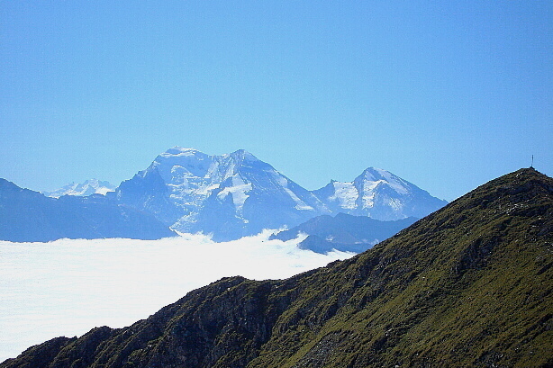 Mischabel (4545m), Balmhorn (3699m), Altels (3624m), Rinderhorn (3448m)