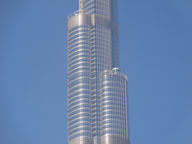 Burj Kalifa mit Aussichtsplattform (rechts)