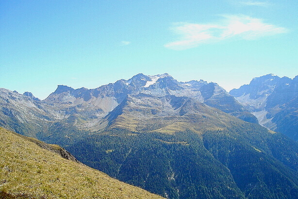 Stockhorn (2585m) und Schwarzhorn (3108m)