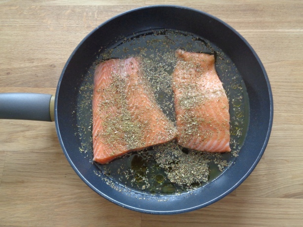 Put the fisch with some olive oil into a frying-pan