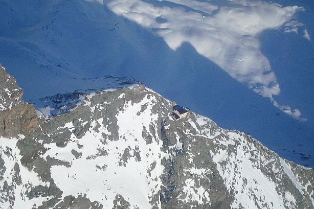 Hörnlihütte (3260m)