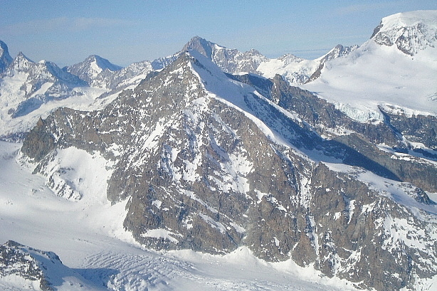 Strahlhorn (4190m) in the foreground