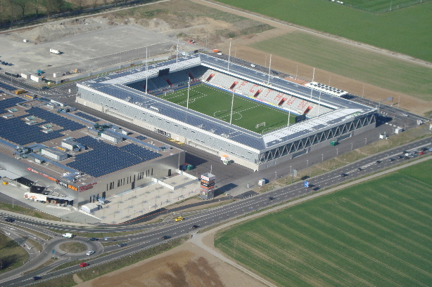 Stadium Thun Arena / Stockhorn Arena