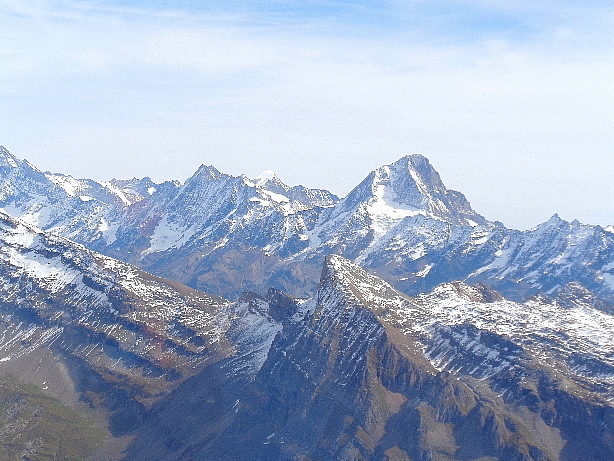 Sattelhorn (3745m), Schinhorn (3797m), Bietschhorn (3934m)