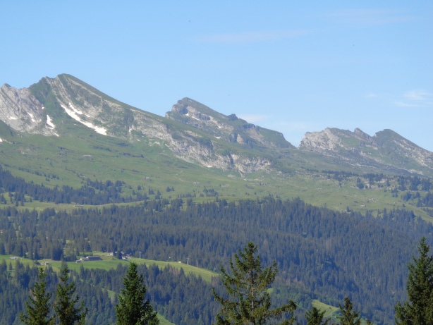 Churfirsten - Chäserrugg (2262m), Hinterrugg (2306m), Schibestoll (2234m)