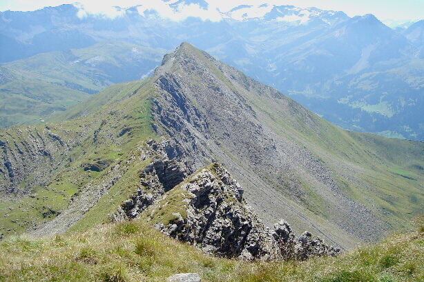 Lauenenhorn (2477m) from Giferspitz (2542m)