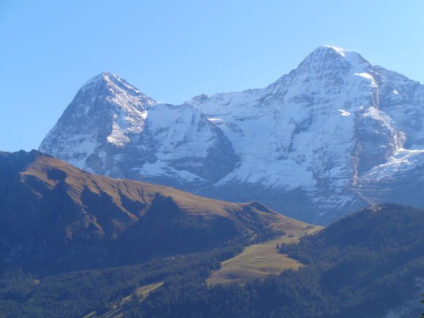 Eiger (3970m), Mönch (4107m)