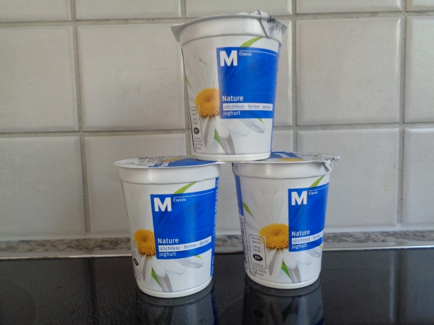 500 grams of natural yoghurt