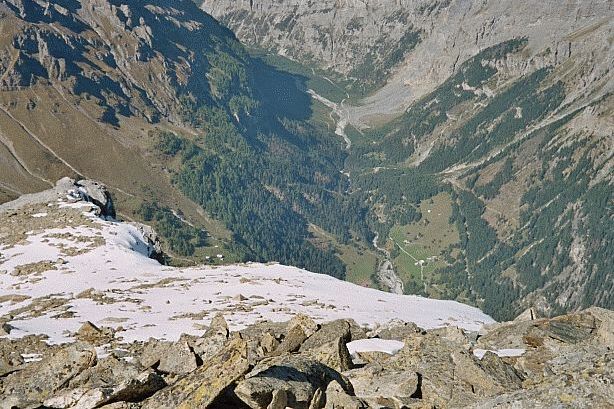 View from the summit to Gasterntal