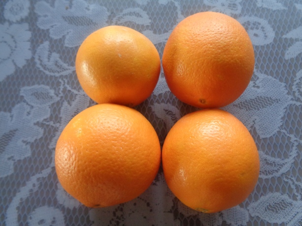 4 oranges
