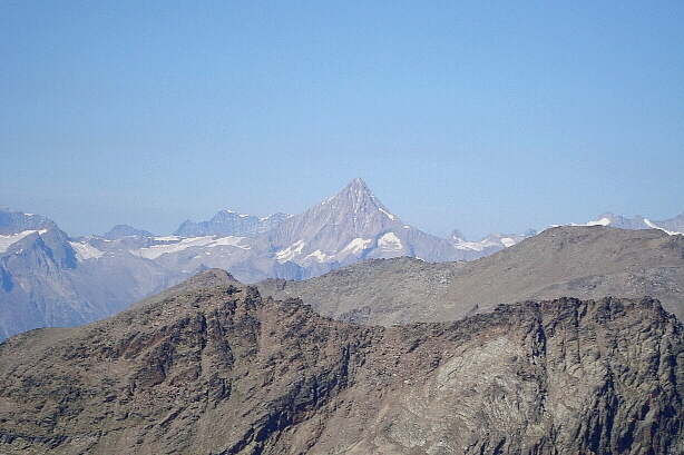 Fründenhorn (3369m), Blümlisalp (3660m), Bietschhorn (3934m)