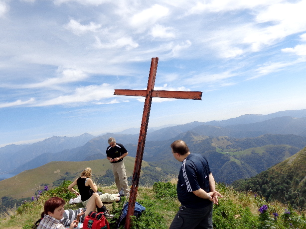 Summit-cross of Baraghetto (1659m)