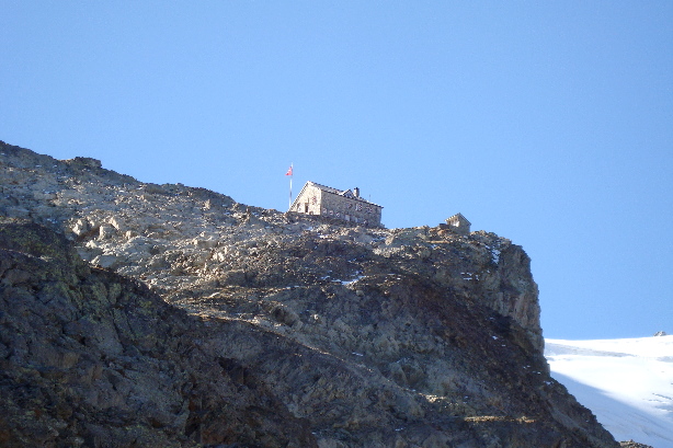 Tierbergli hut SAC (2795m)