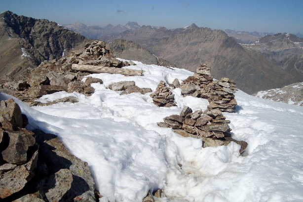 Summit of Piz Trovat (3146m)