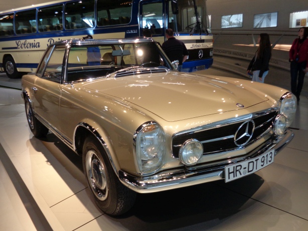 1964 - Mercedes-Benz 230 SL