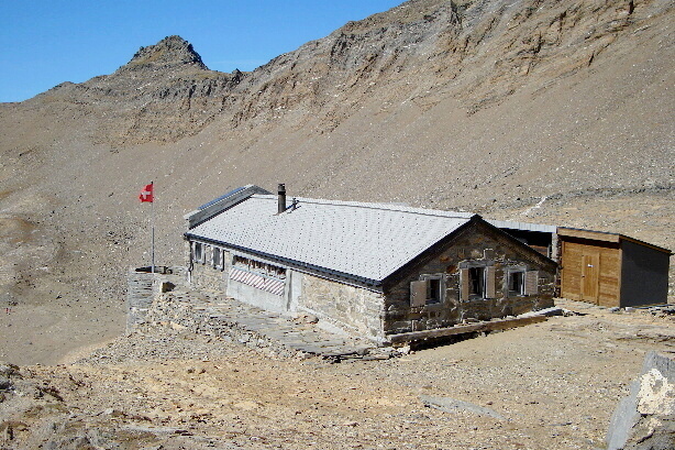 Monte-Leone hut (2848m)