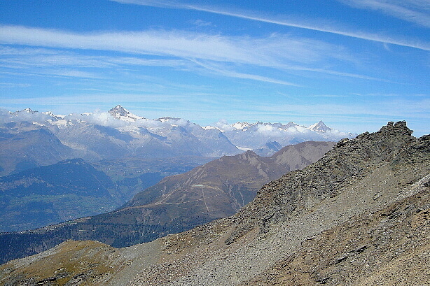 Aletschhorn (4193m), Finsteraarhorn (4272m)