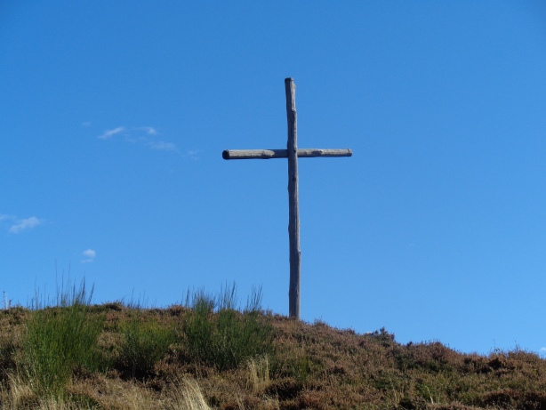 Peak cross