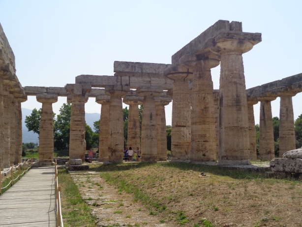 Tempel der Hera / Tempio di Hera (Basilica)