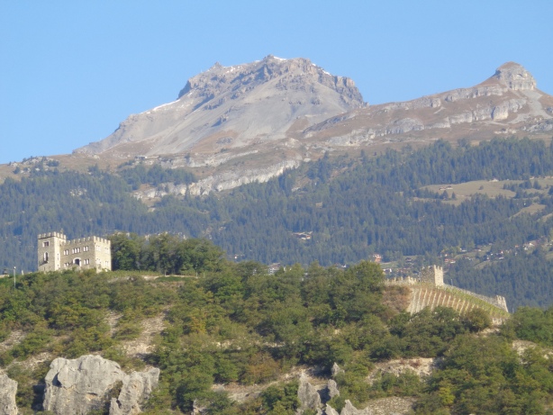 Mont Bonvin (2995m), Ravouire