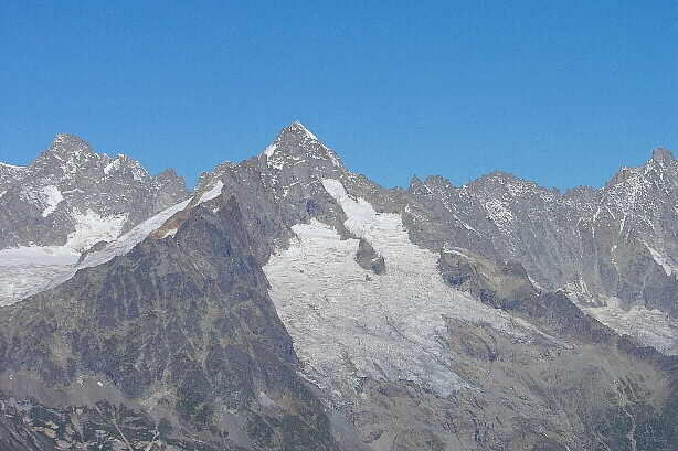Mont Dolent (3820m)