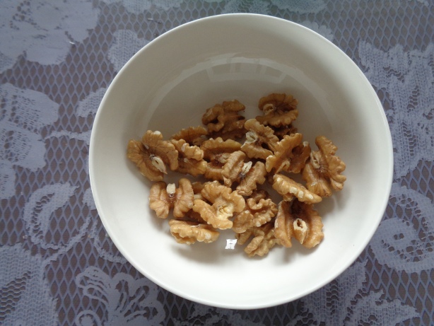 40 grams of walnuts