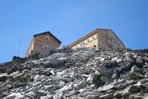 Mischabel huts AACZ (3340m)