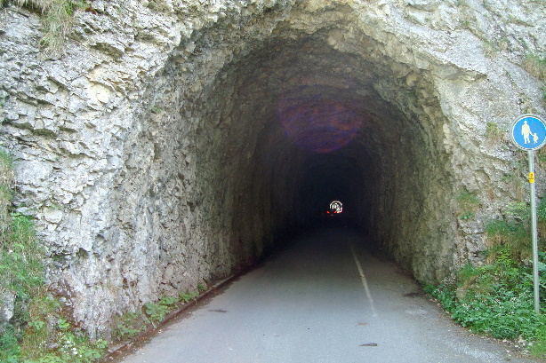 Tunnel ahead of Beatenberg