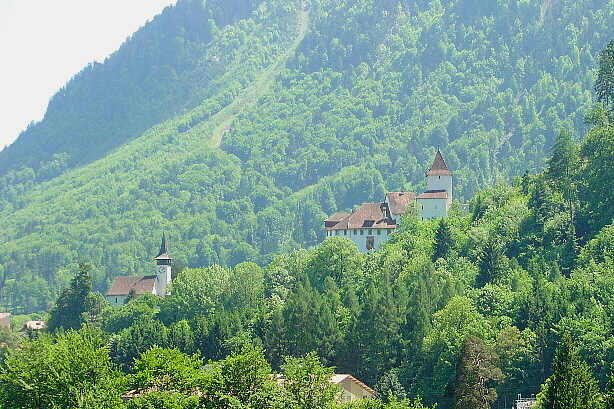 Schlosskirche und Schloss Wimmis