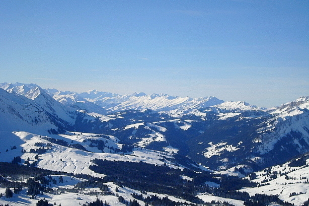 Wildhorn (3247m), Niesen range