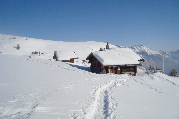Lobhorn hut (1955m)
