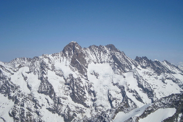 Schreckhorn (4078m), Lauteraarhorn (4042m)