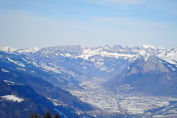Churfirsten (2306m), Seez-Valley, Gonzen (1850m)