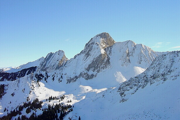 Nünenenfluh (2102m) and Gantrisch (2175m)
