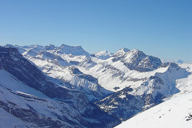 Steghorn (3146m), Wildstrubel (3244m), Wildhorn (3247m), Lohner (3049m)